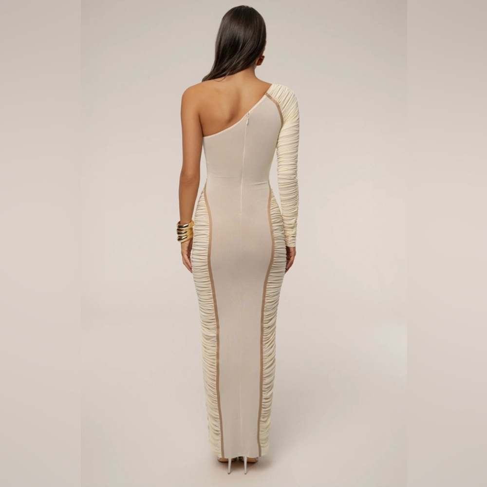 JLUXLABEL NWT Buttercream Rachel One-Shoulder Maxi Dress - Picture 5 of 6